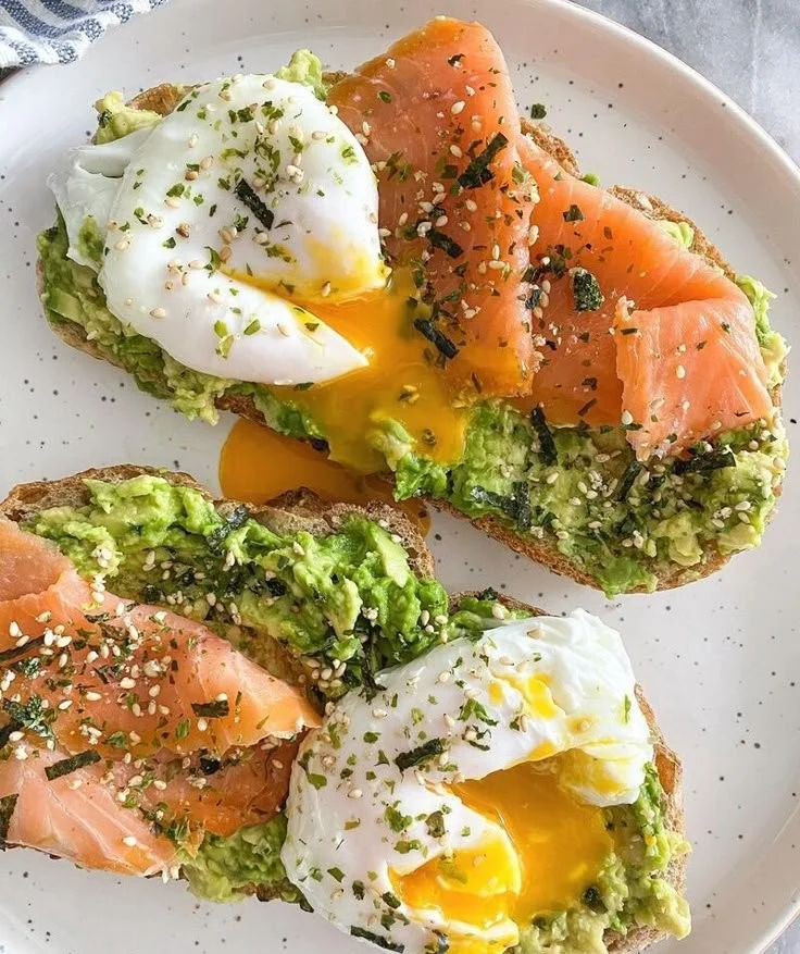 Avocado Toast with Smoked Salmon and Poached Eggs