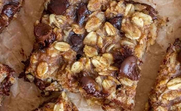 Banana Oatmeal Bars 5 Banana Oatmeal Bars