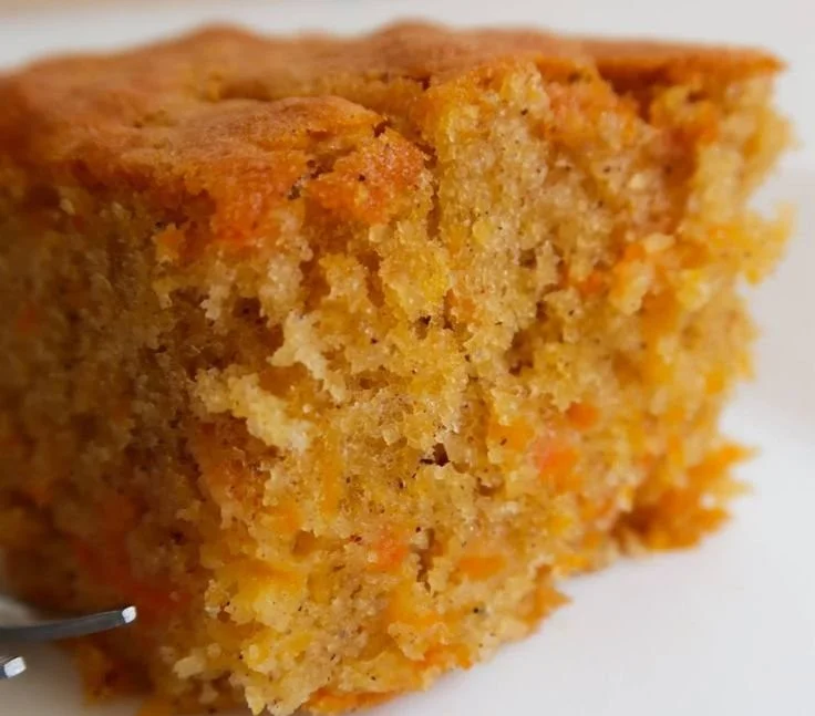 Easy Flourless Oatmeal Carrot Cake