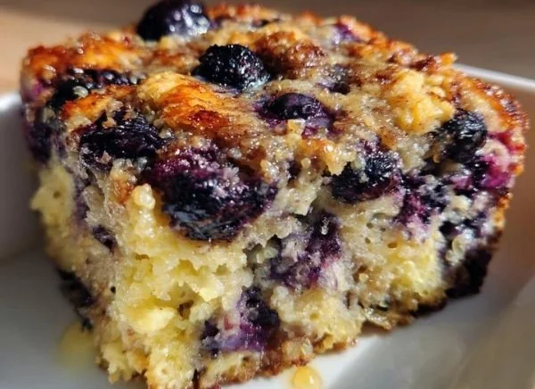 Blueberry Quinoa Breakfast Bake