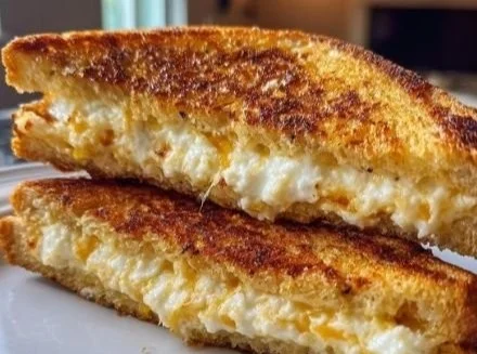 25g Protein Cottage Cheese Air Fryer Grilled Cheese