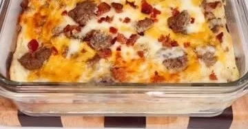 Breakfast Pizza Casserole
