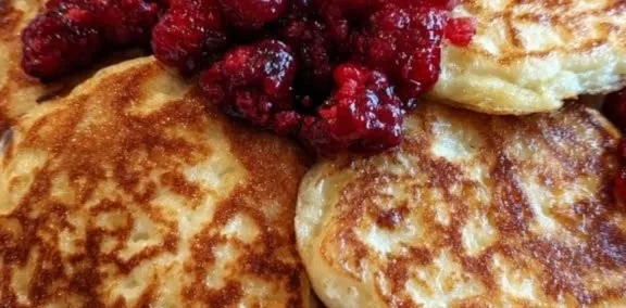 Fluffy Cottage Cheese Pancakes